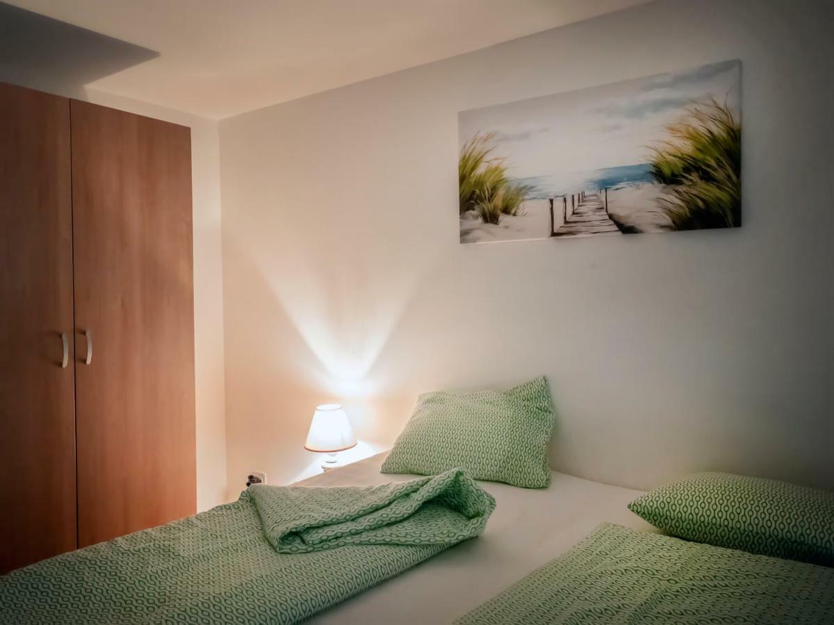 Apart Holidays - Residenza Flora Locarno Exterior foto