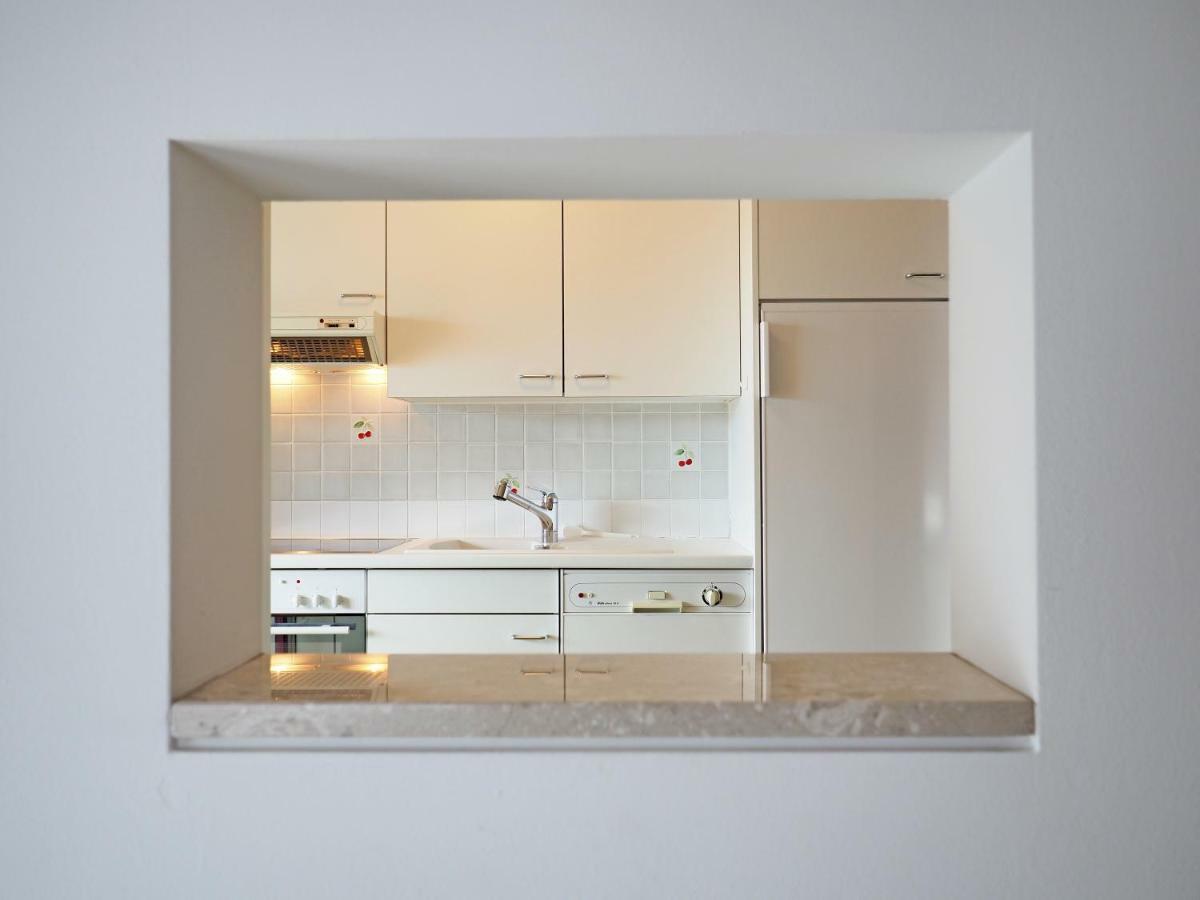 Apart Holidays - Residenza Flora Locarno Exterior foto